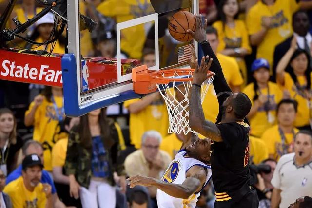 利雅得新月再提卡萨多，巴萨坚持4000万欧底价